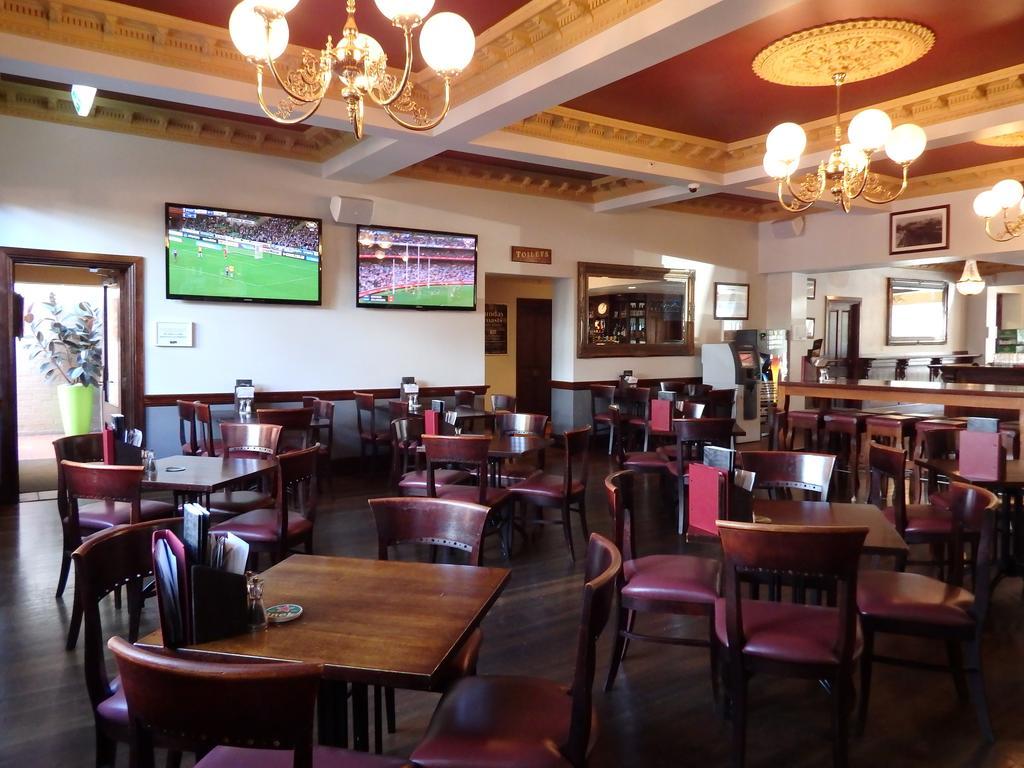The Glenferrie Hotel Hawthorn Extérieur photo