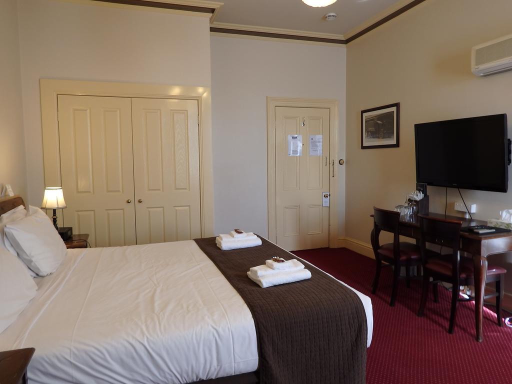 The Glenferrie Hotel Hawthorn Extérieur photo