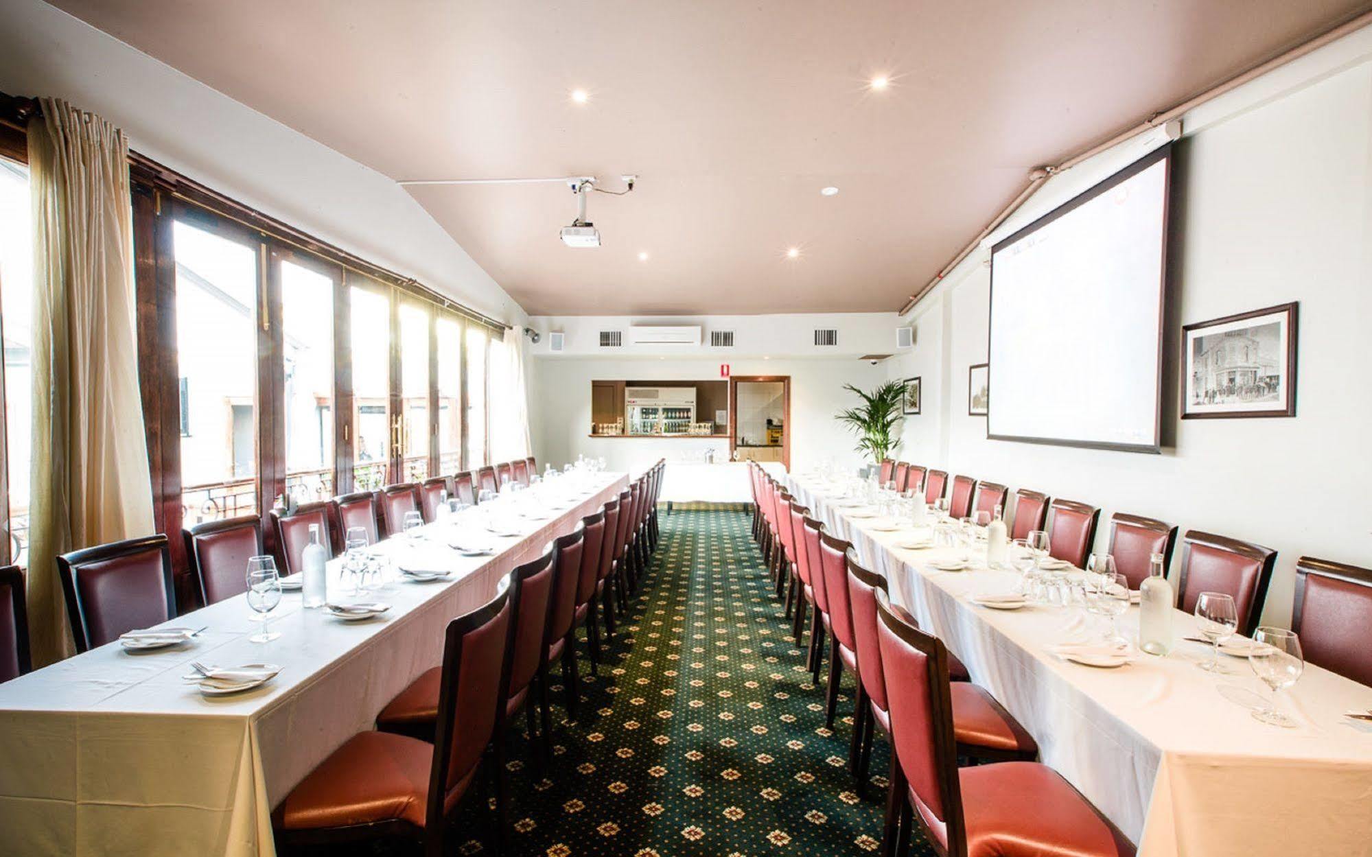 The Glenferrie Hotel Hawthorn Extérieur photo